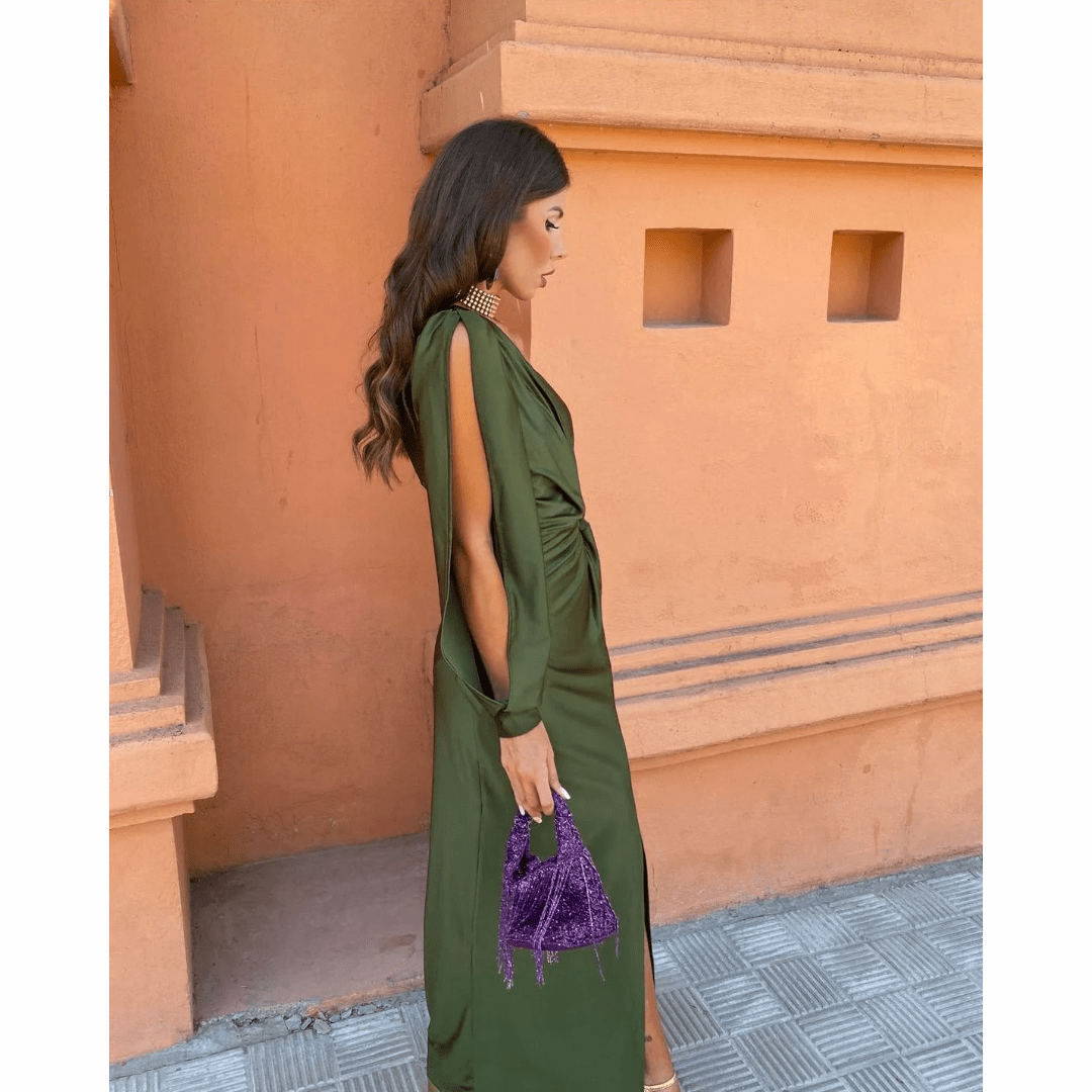 Elegantes Abendkleid mit Knotendetail